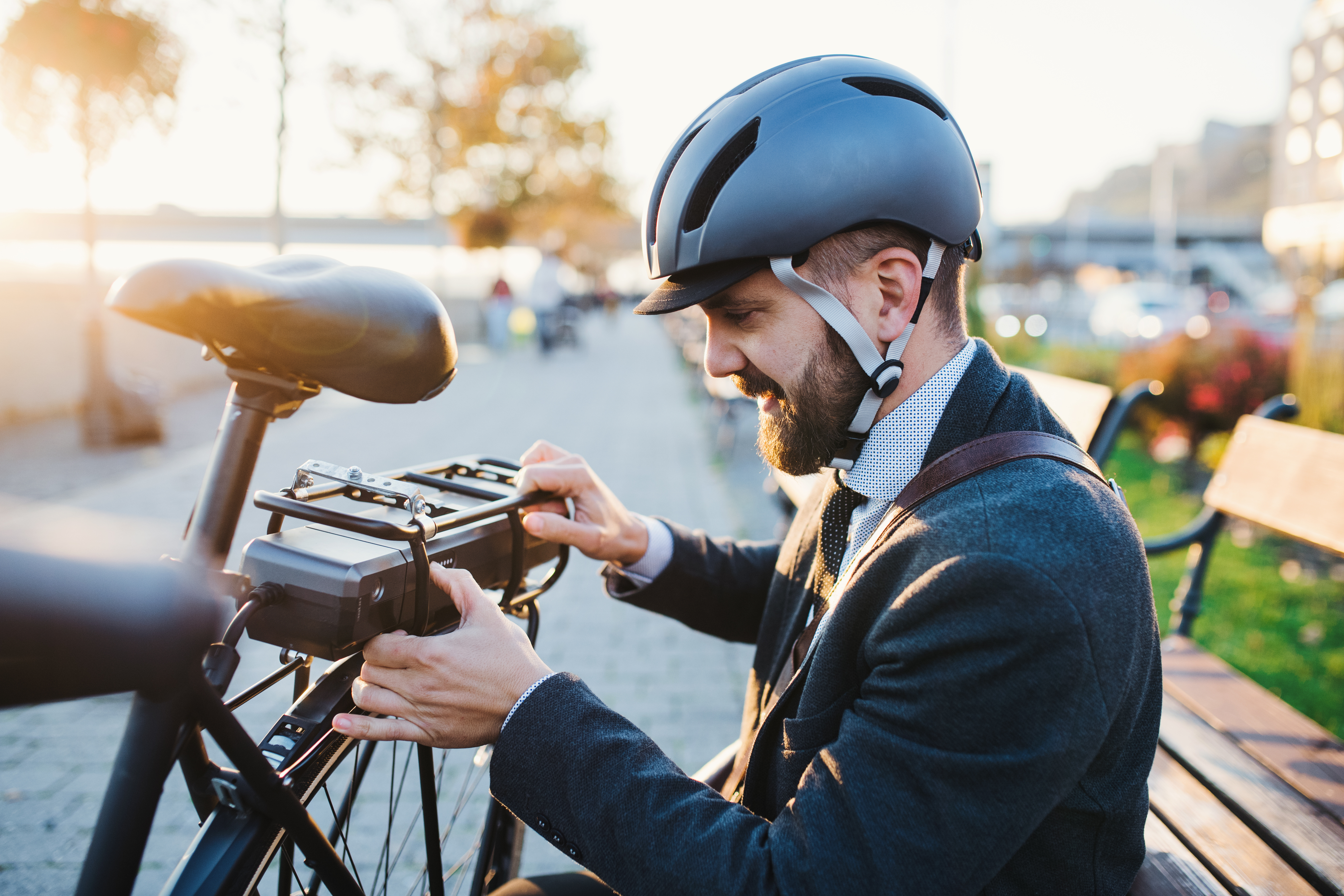 Passez à la mobilité électrique si vous voulez alliez confort, économies et écologie. © Halfpoint, Adobe Stock