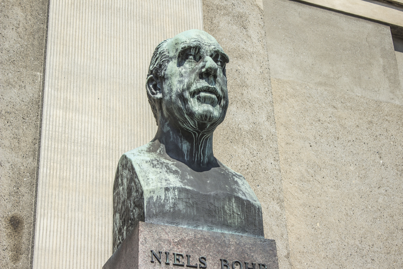 Buste de Niels Bohr. © pixs:sell, Fotolia
