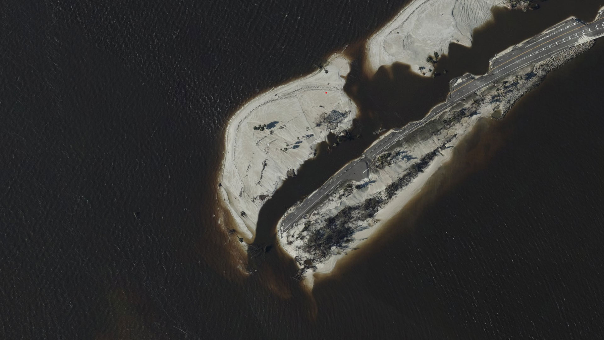 Une plage de la baie de Sanibel Causeway, en Floride, dévastée après le passage de l'ouragan Ian.&nbsp;© NOAA