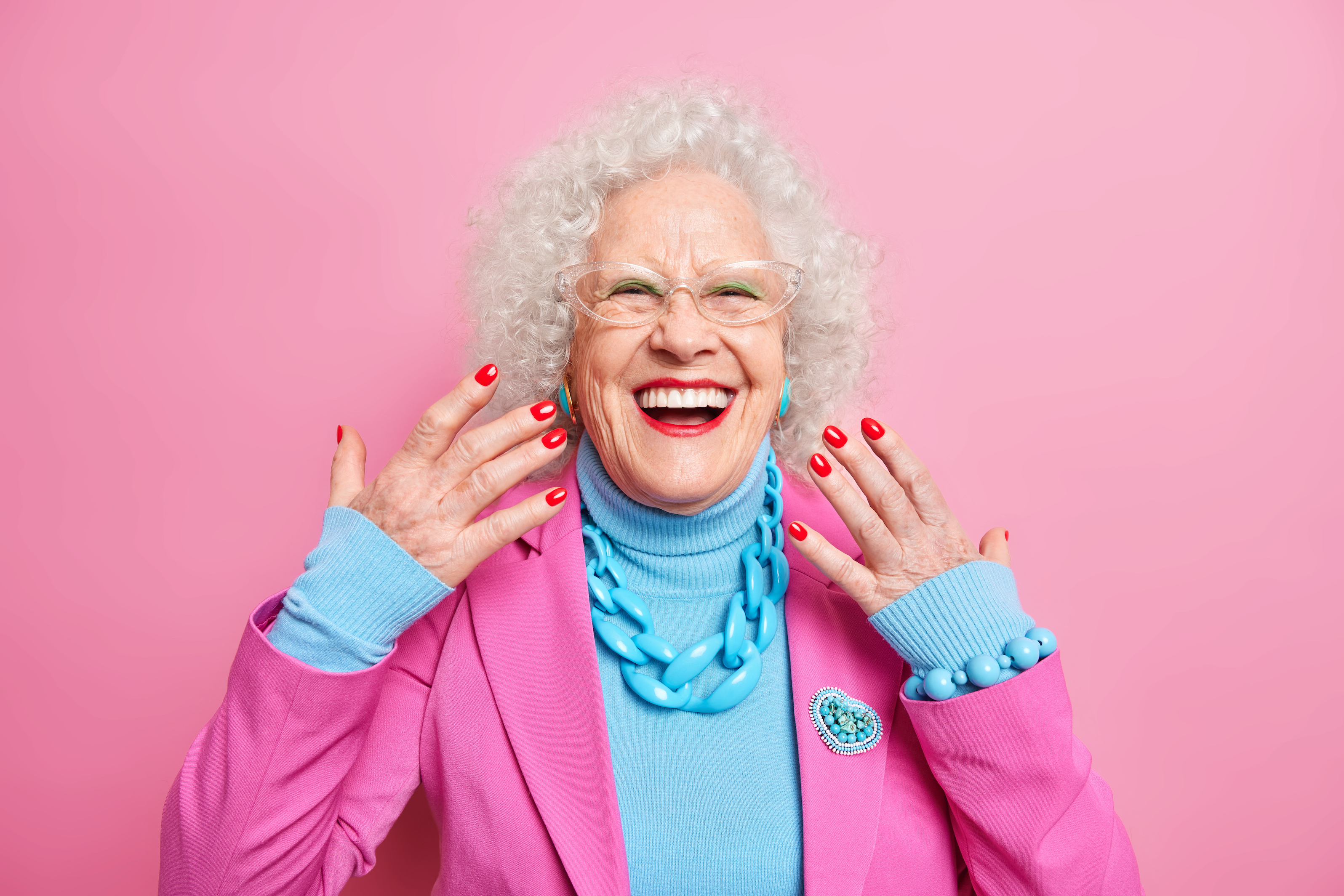 Selon des chercheurs américains, les centenaires doivent leur longévité à un système immunitaire d’une grande efficacité. © Wayhome Studio, Adobe Stock