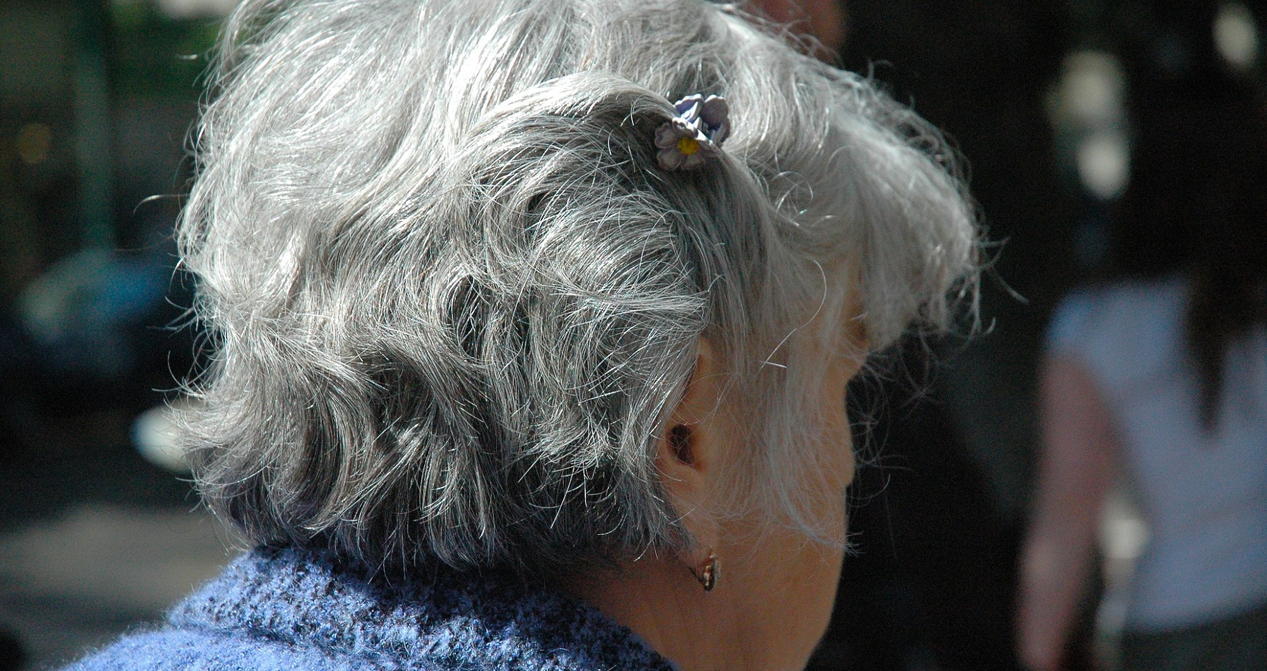 Le cerveau des personnes âgées adopte de nouvelles stratégies pour mobiliser la mémoire. © Julim6, Pixabay