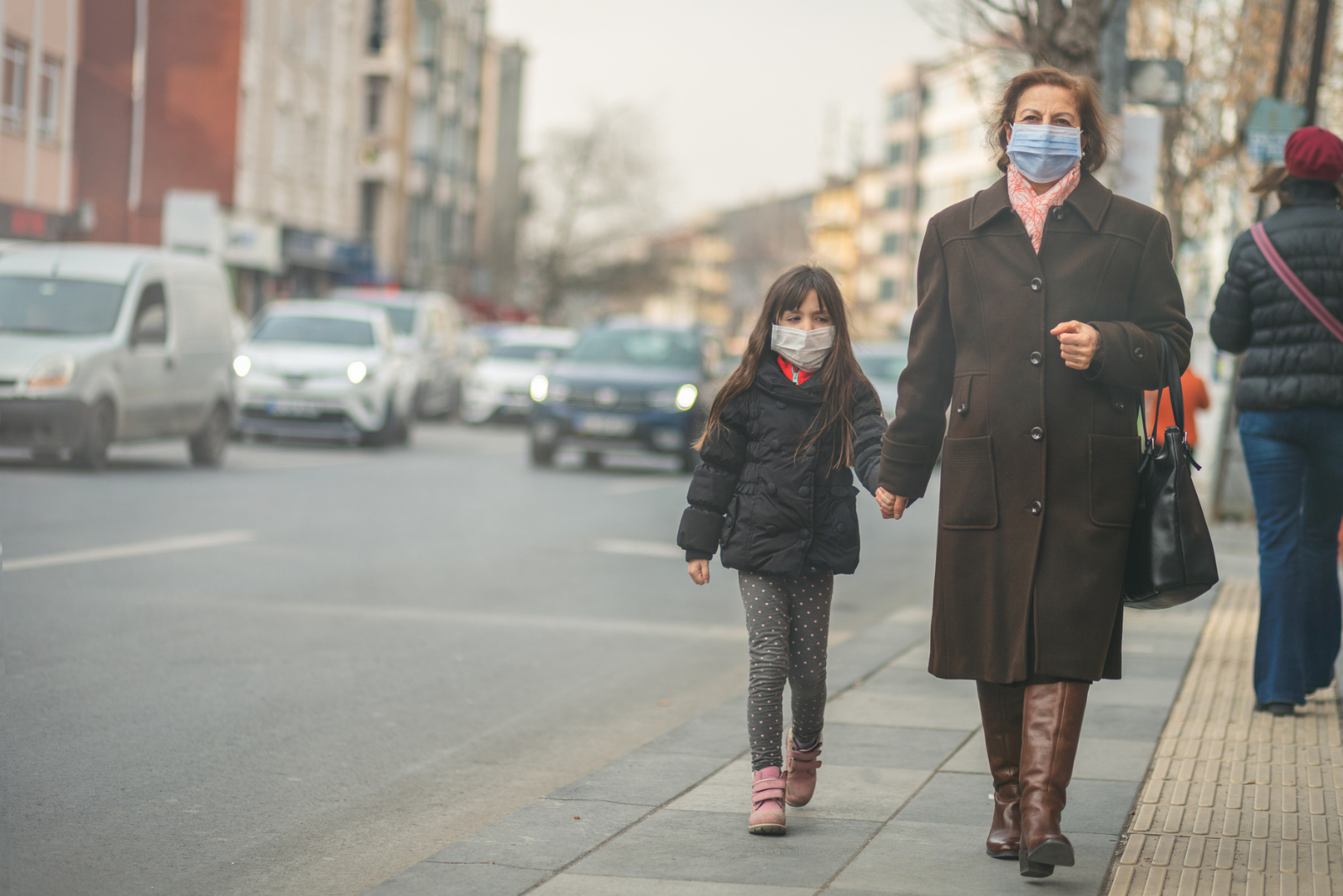 Une nouvelle étude pour comprendre comment la pollution de l'air cause la démence. © Phynart Stiudio