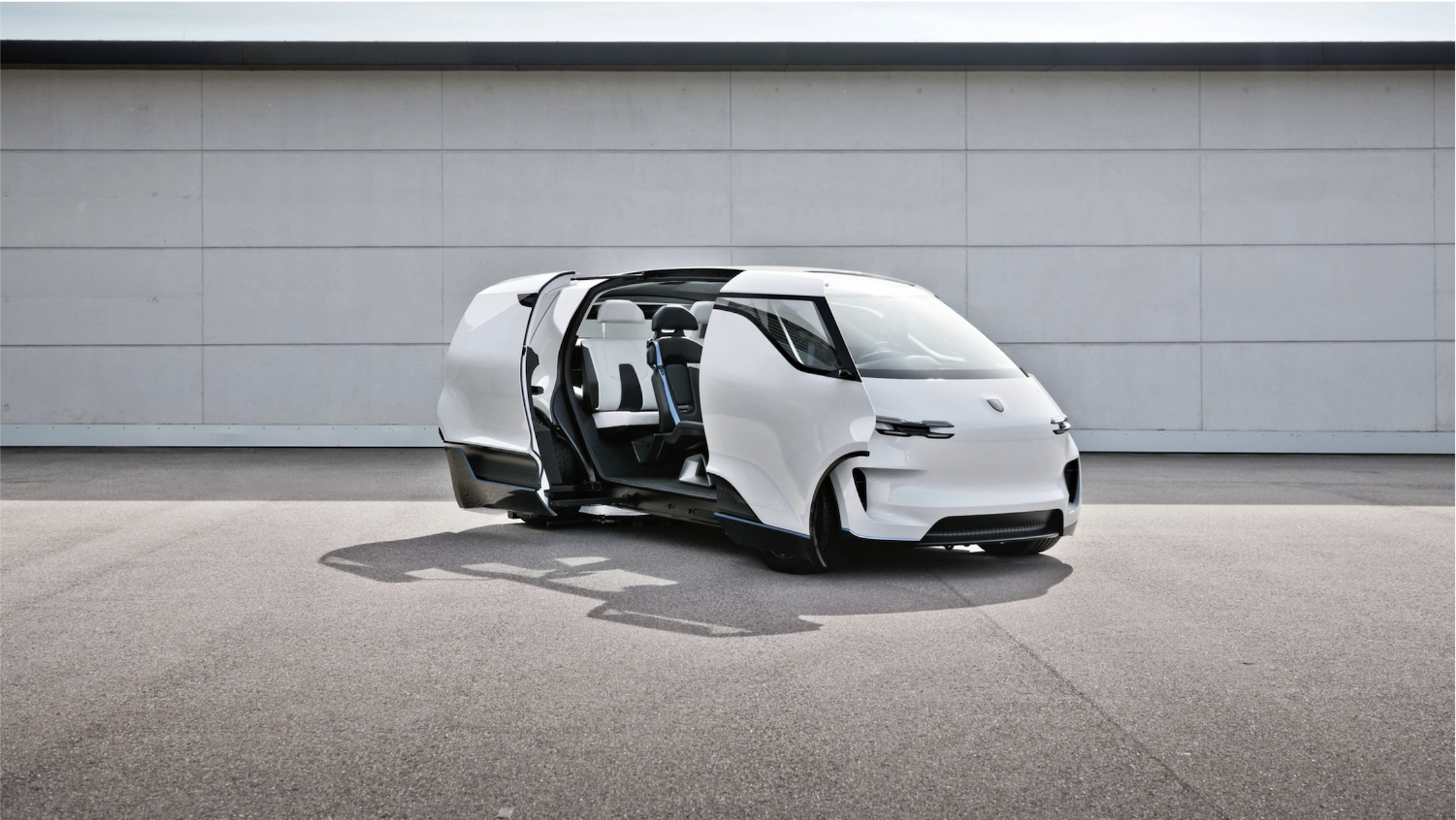 L’étude de style Porsche Vision Renndienst dans une livrée blanche un peu plus sobre que le rouge éclatant de la premières version. © Porsche