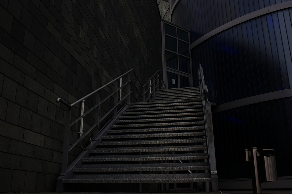 Escalier métallique, une installation un peu compliquée. © Smlp.co.uk, Flickr, CC BY 2.0
