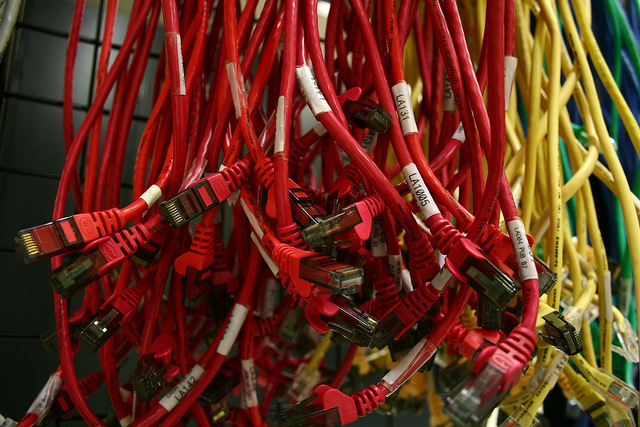 La prise RJ45 permet de brancher un câble Ethernet (photo). © Declan TM, Flickr, cc by 2.0