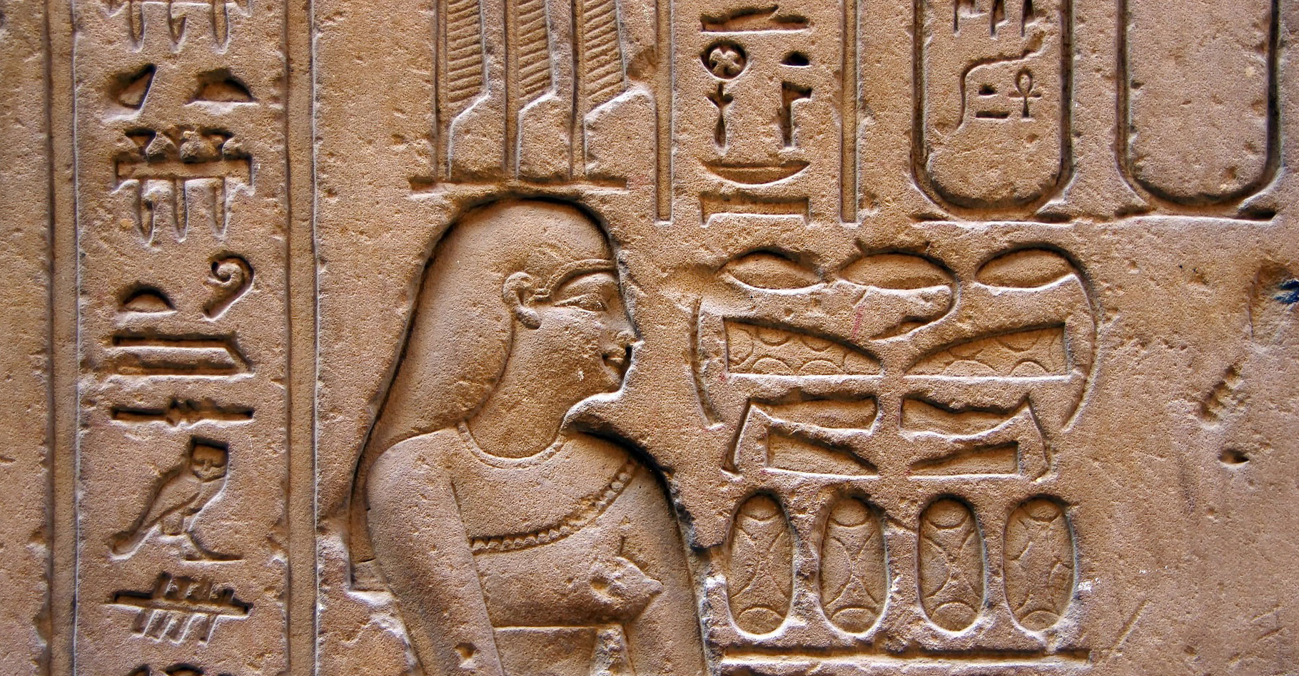 Les hiéroglyphes, une écriture figurative. © Dezalb, Pixabay, DP