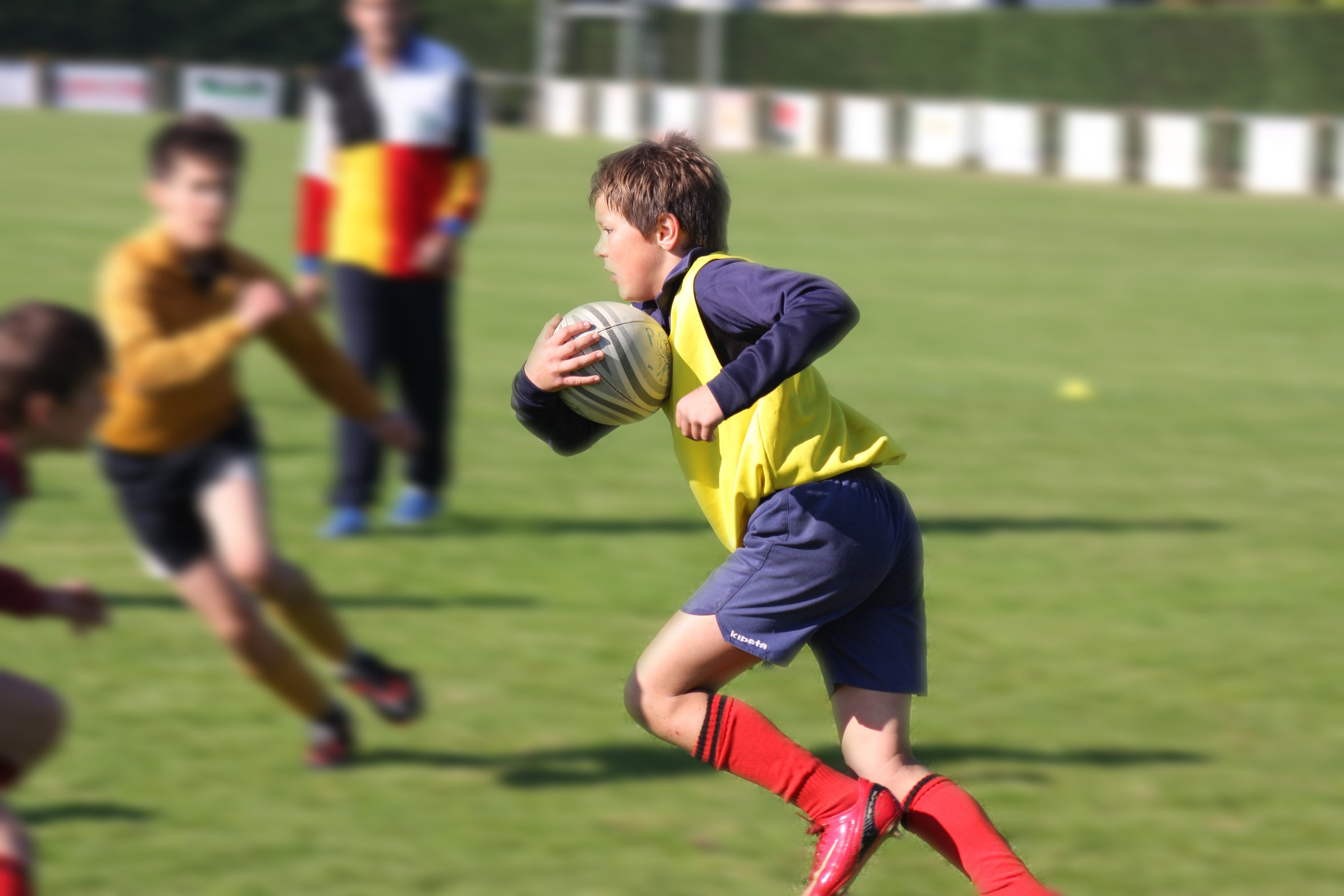 Un enfant asthmatique peut faire du sport. © emanelda, Fotolia.com