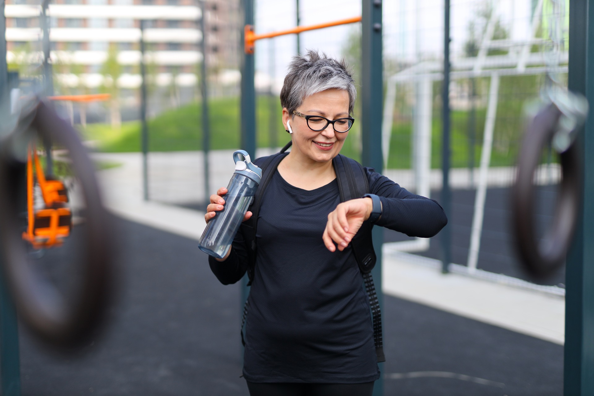 L’utilisation d’une montre connectée facilite la reprise du sport et l’adhésion à un programme d’activité physique. © Andrii Zastrozhnov, Adobe Stock