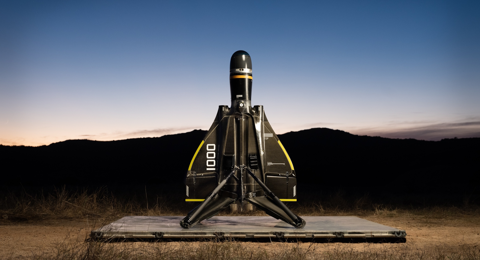 Le drone se présente sous la forme d’une fusée et se pose à la verticale s’il revient de sa mission. © Anduril Industries