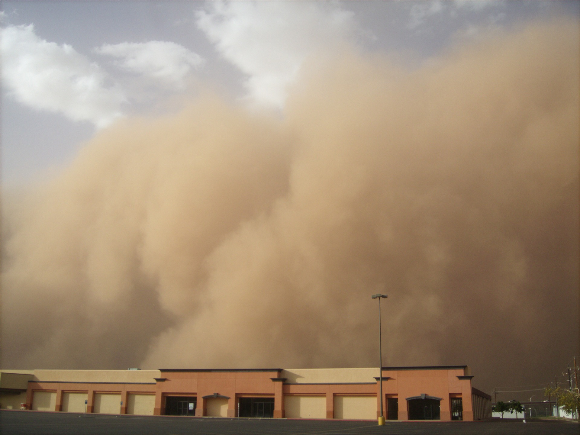 Une tempête de poussières s'est formée sur les terres agricoles du Colorado, Nouveau-Mexique et Kansas. © Pixabay