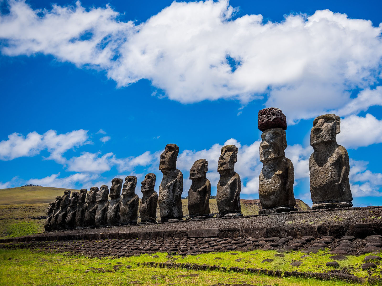 Les moai de l'île de Pâques