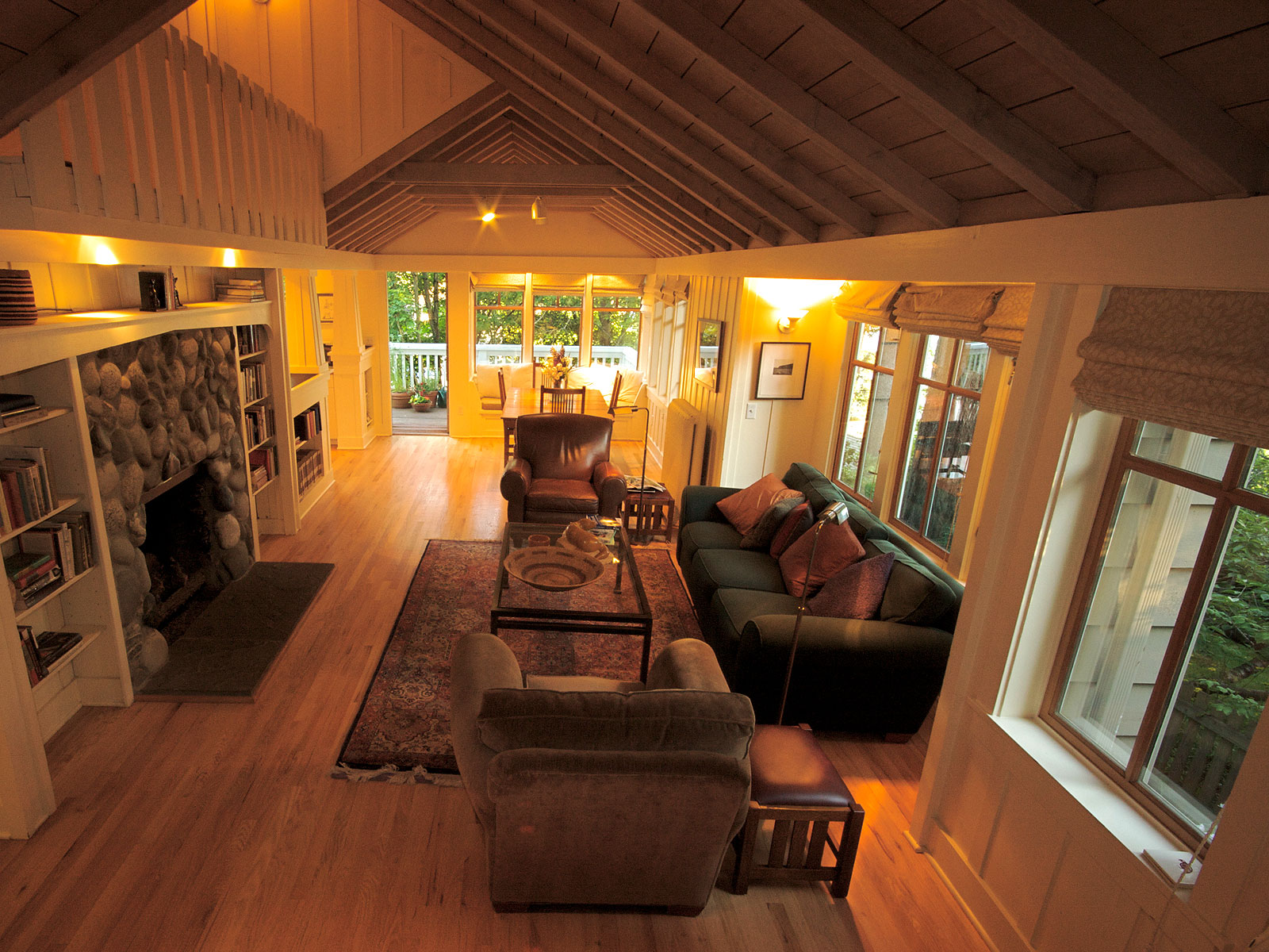Maison style chalet intérieur bois
