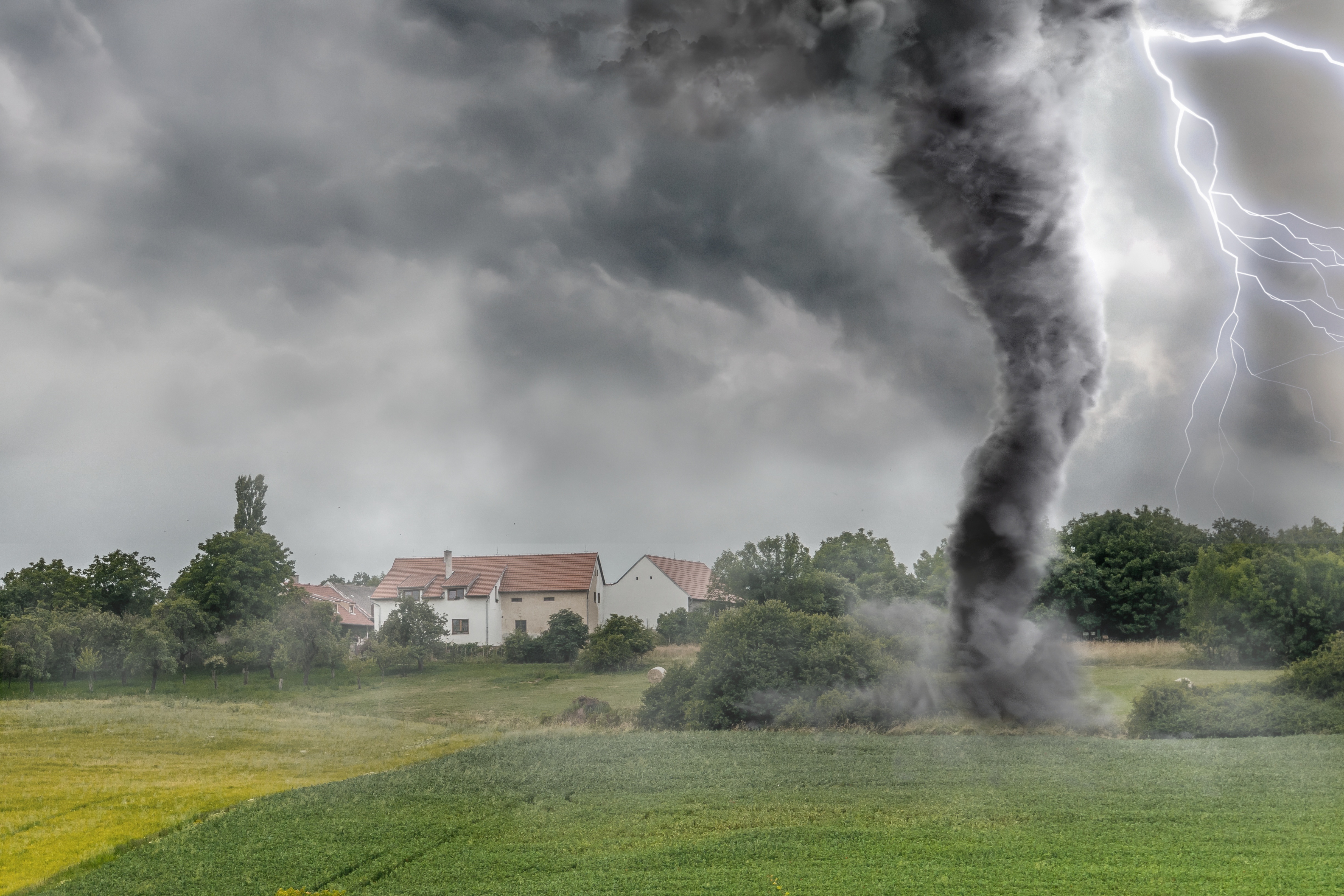 C'est la deuxième fois en 4 ans qu'une tornade de faible intensité touche un village du Doubs. Image générée par l'intelligence artificielle © vchalup, Adobe Stock