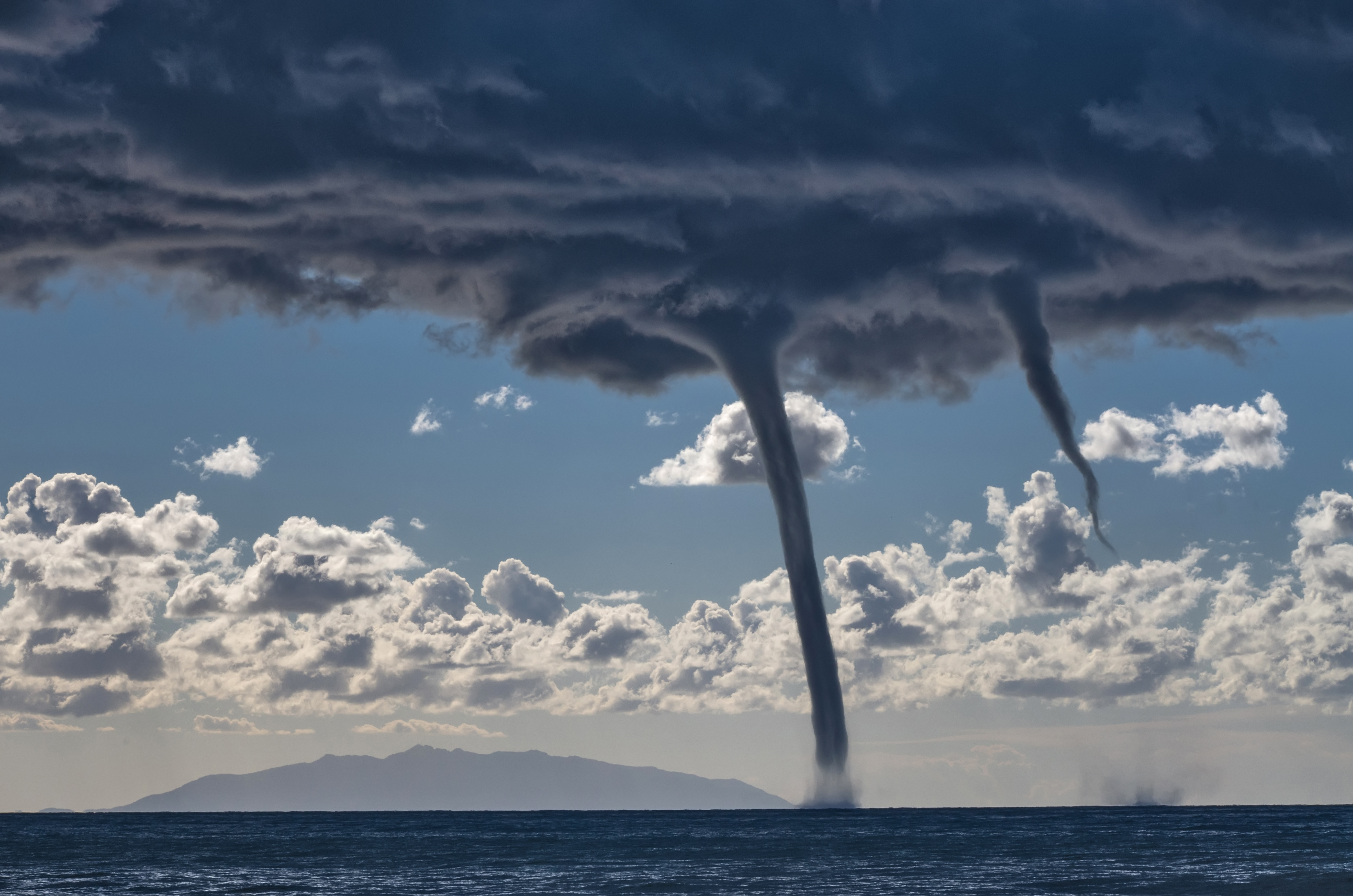 De multiples trombes marines ont été aperçues en Europe ces derniers jours. © ellepistock, Adobe Stock