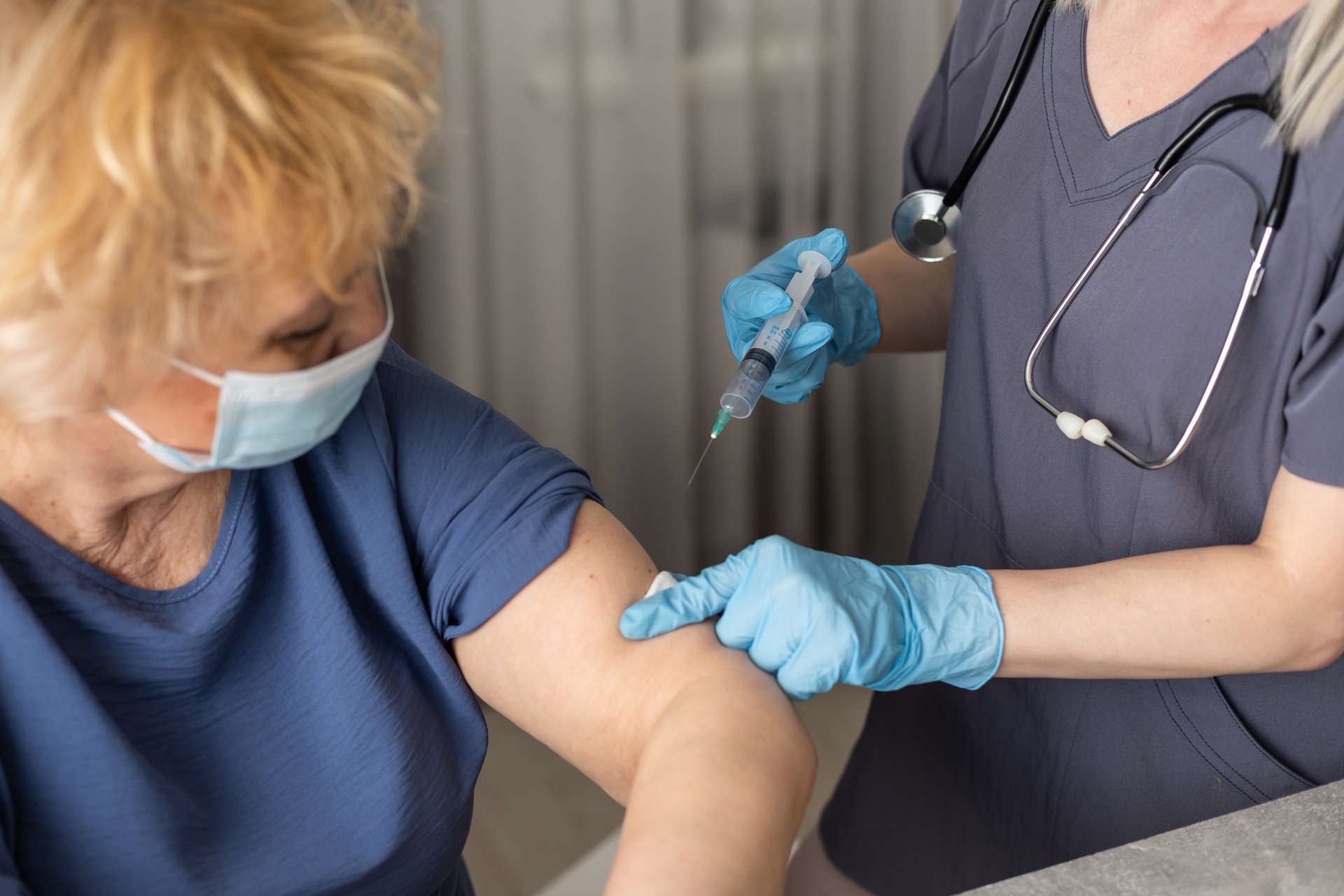 Pourquoi il est important de se faire vacciner contre le zona — free download