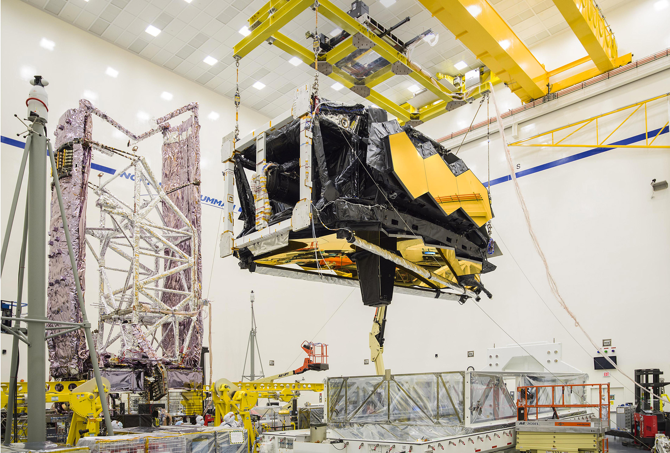Représentation de l'observatoire spatial James-Webb une fois déployé. Le lancement du successeur d’Hubble est repoussé à mai 2020, au mieux. © Nasa