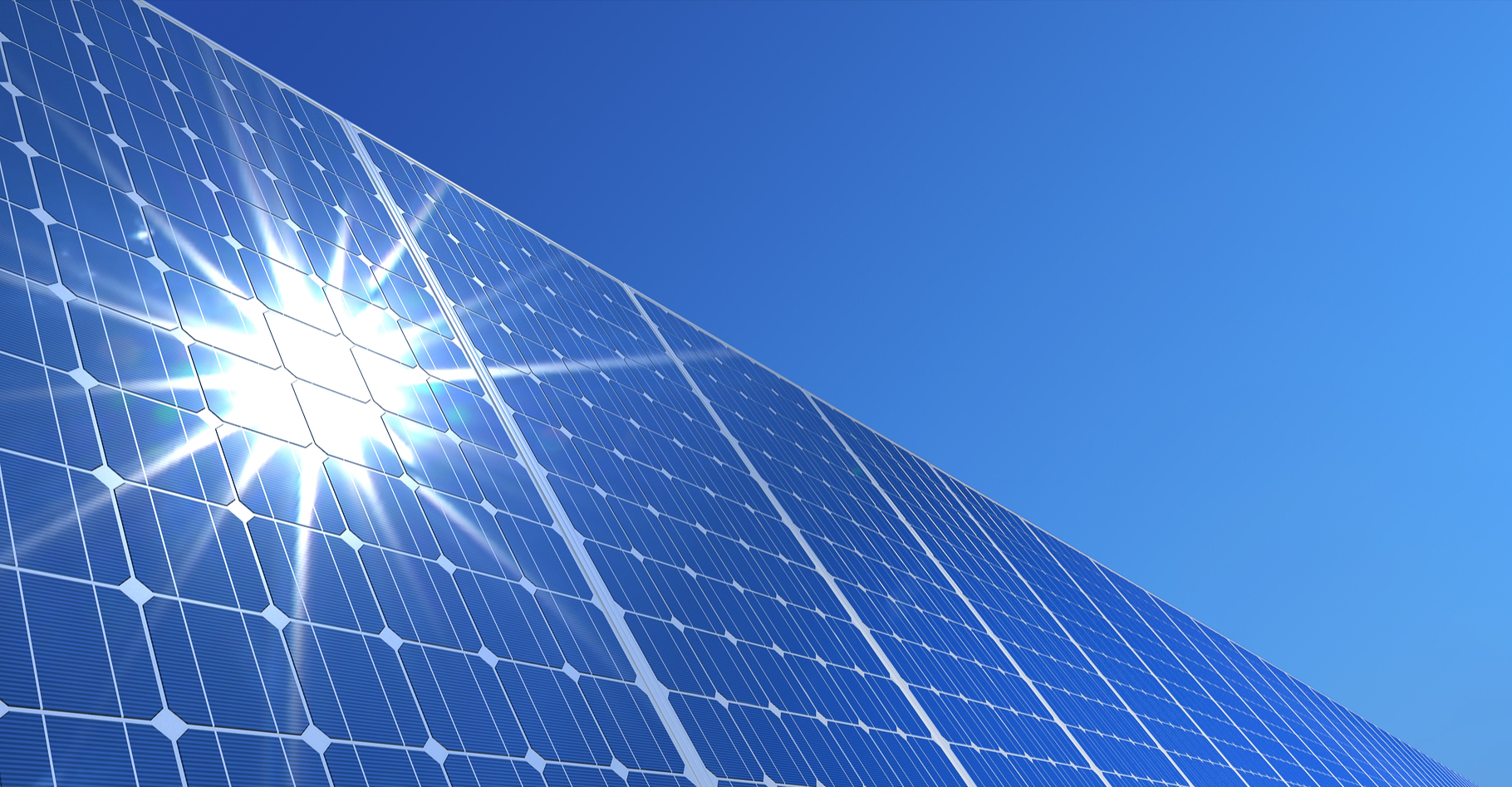 Le fonctionnement des panneaux solaires photovoltaïques repose sur l’effet photoélectrique. © koya979, Shutterstock