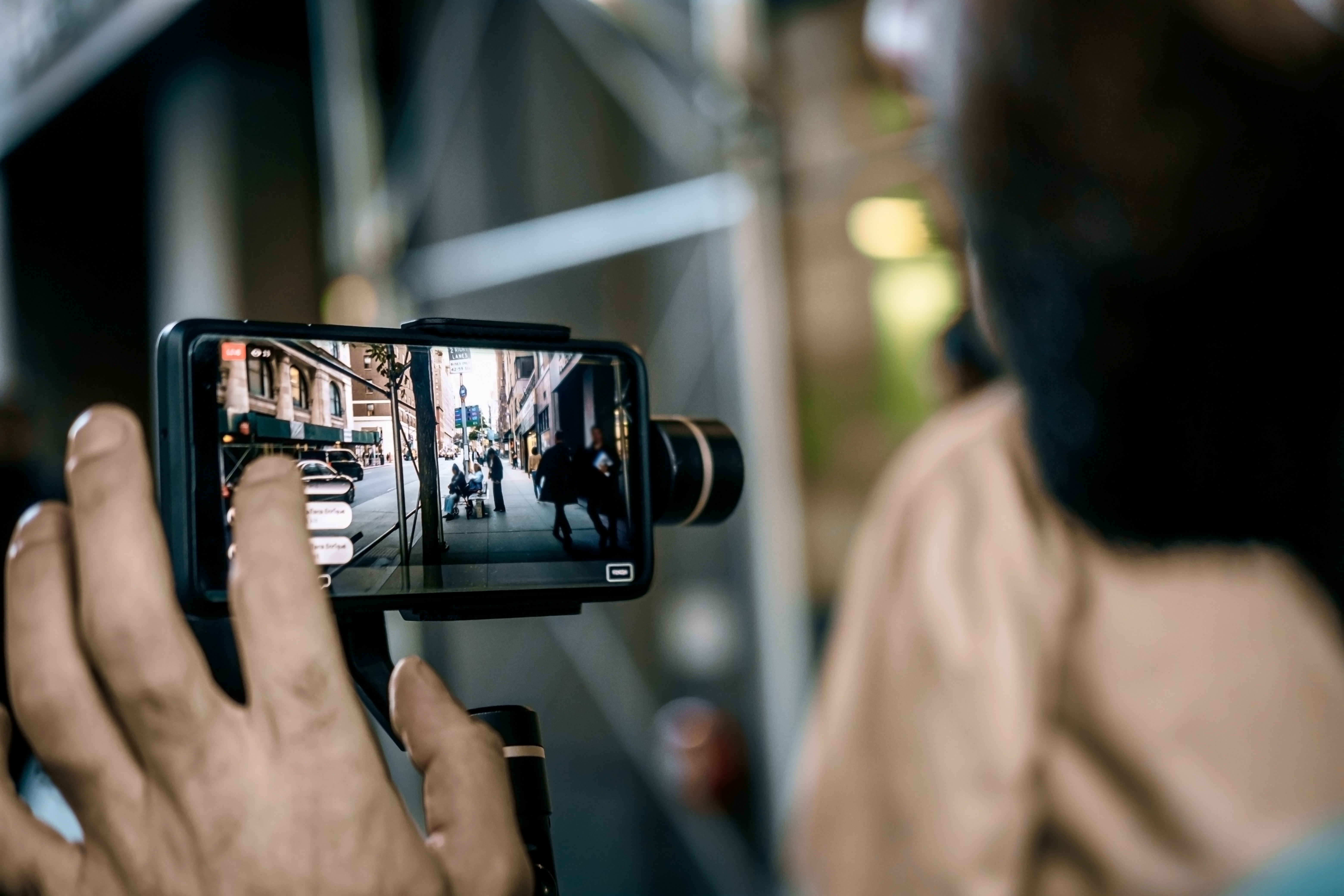 Apprenez à transférer vos photos d'un smartphone vers votre PC. © Iuliia, Adobe Stock