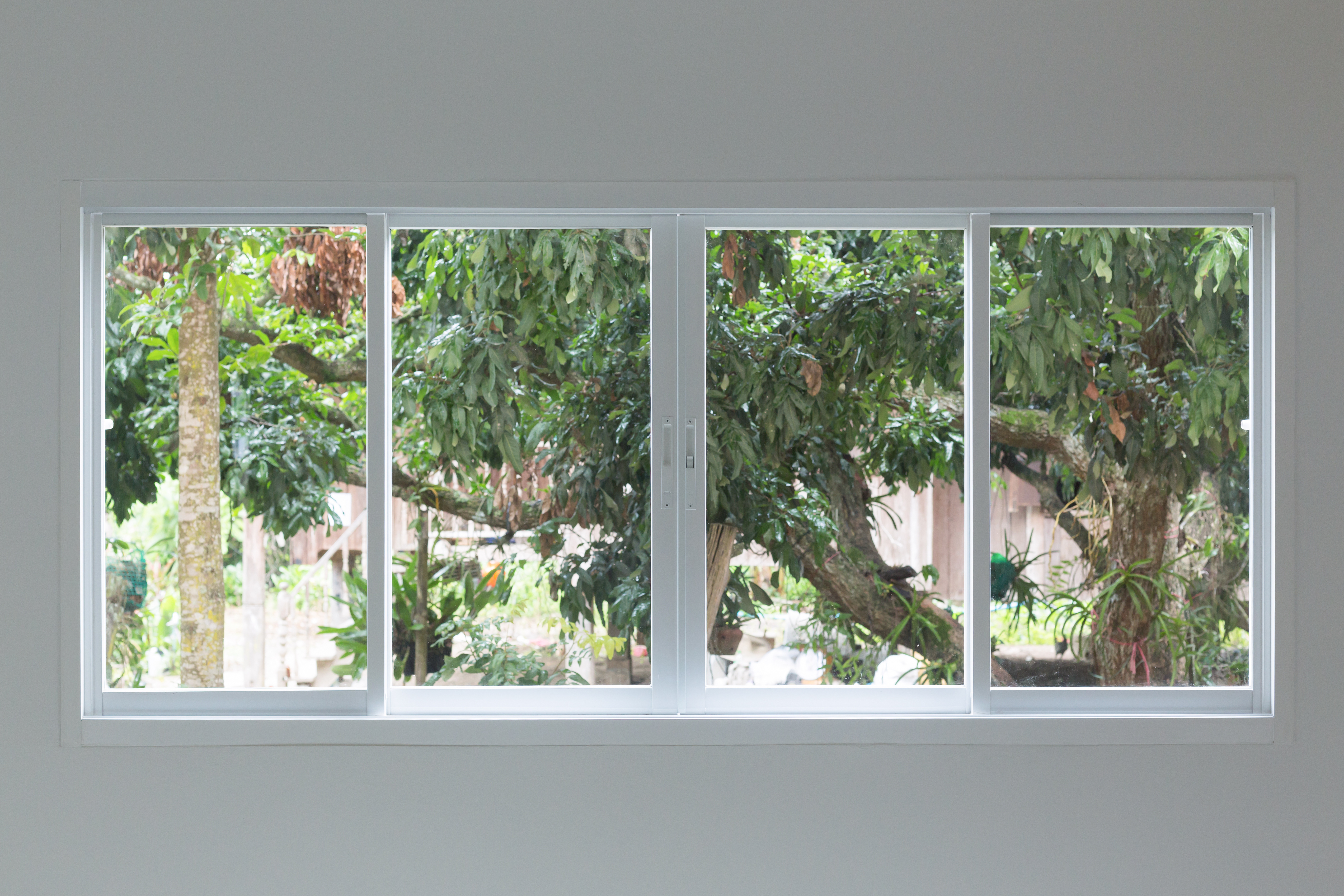 Quel est le prix d'une fenêtre coulissante ?&nbsp; ©sutichak , Adobe Stock