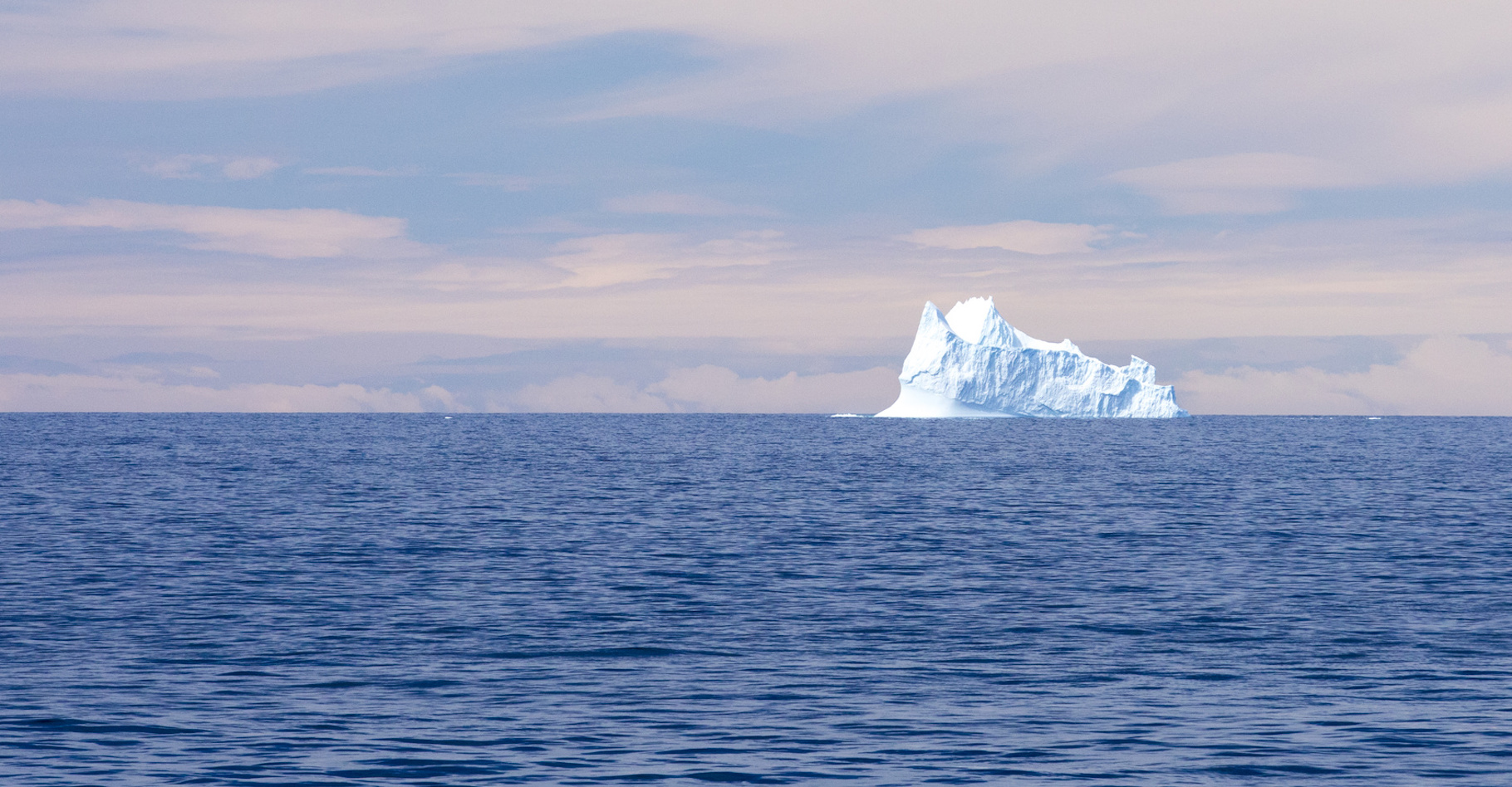 Les scientifiques sont aujourd’hui formels&nbsp;: la glace de l’Antarctique fond. Et si nous ne faisons rien dans les dix années à venir, les conséquences pour notre planète pourraient s’avérer catastrophiques. © Chris, Fotolia