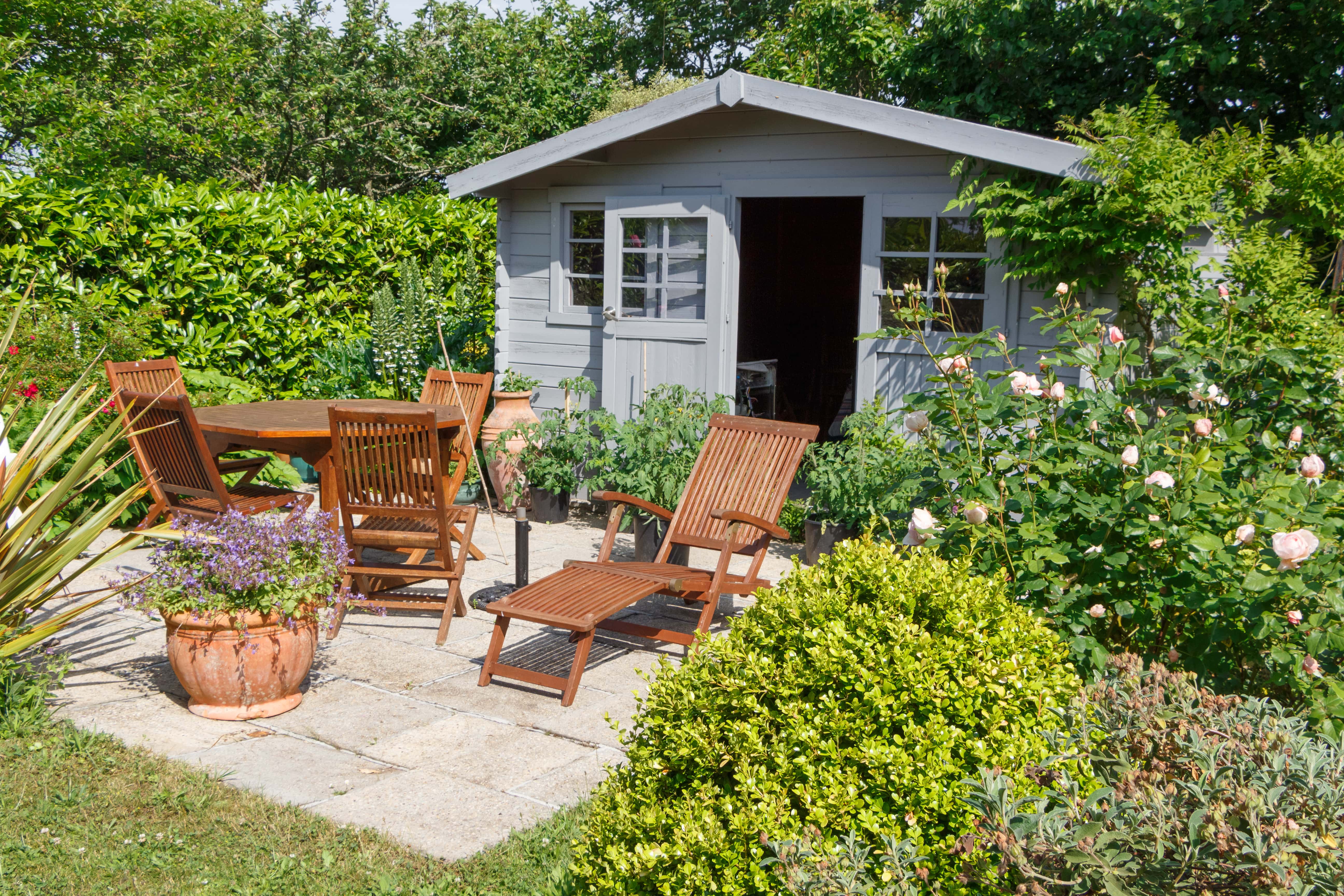 Top 3 des salons de jardin incontournables pour aménager votre espace extérieur