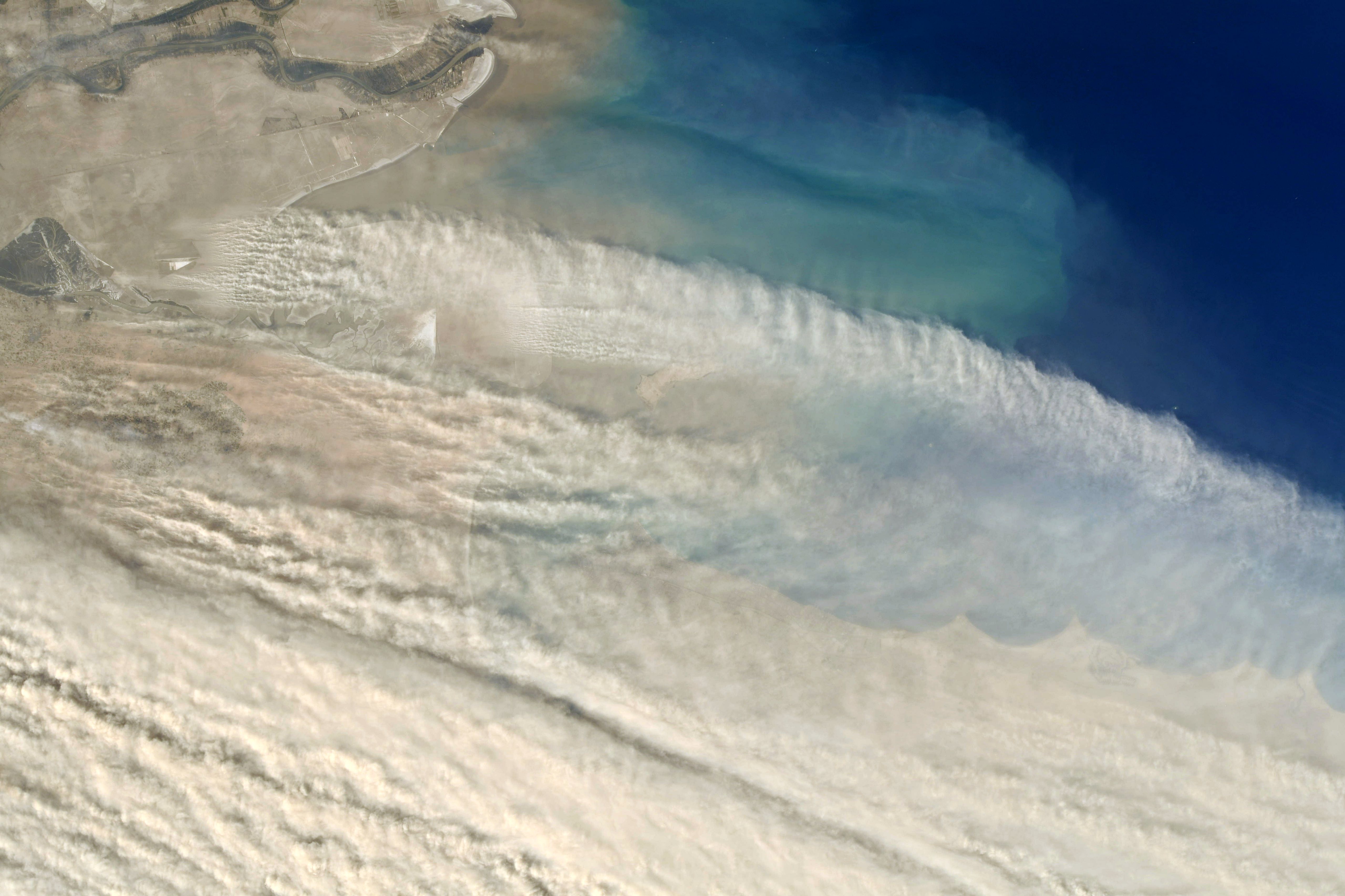 Une immense tempête de sable, photographiée par Thomas Pesquet, en 2021. © Esa/Nasa, T. Pesquet&nbsp;