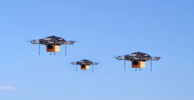 Les drones d'Amazon en vol d'essai. © Amazon
