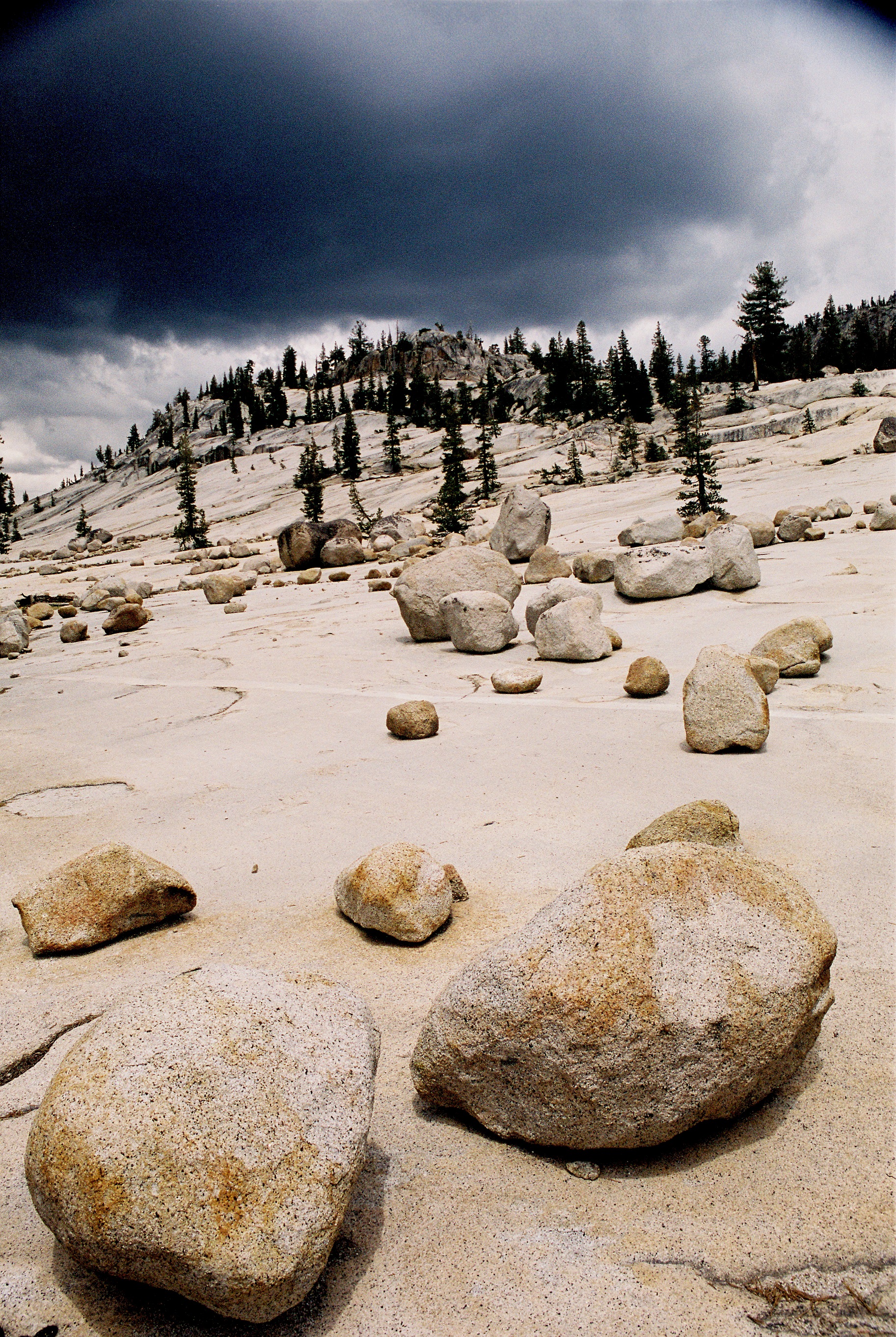 Blocs erratiques du Yosemite National Park © Yuval Sadeh, imaggeo.egu.eu