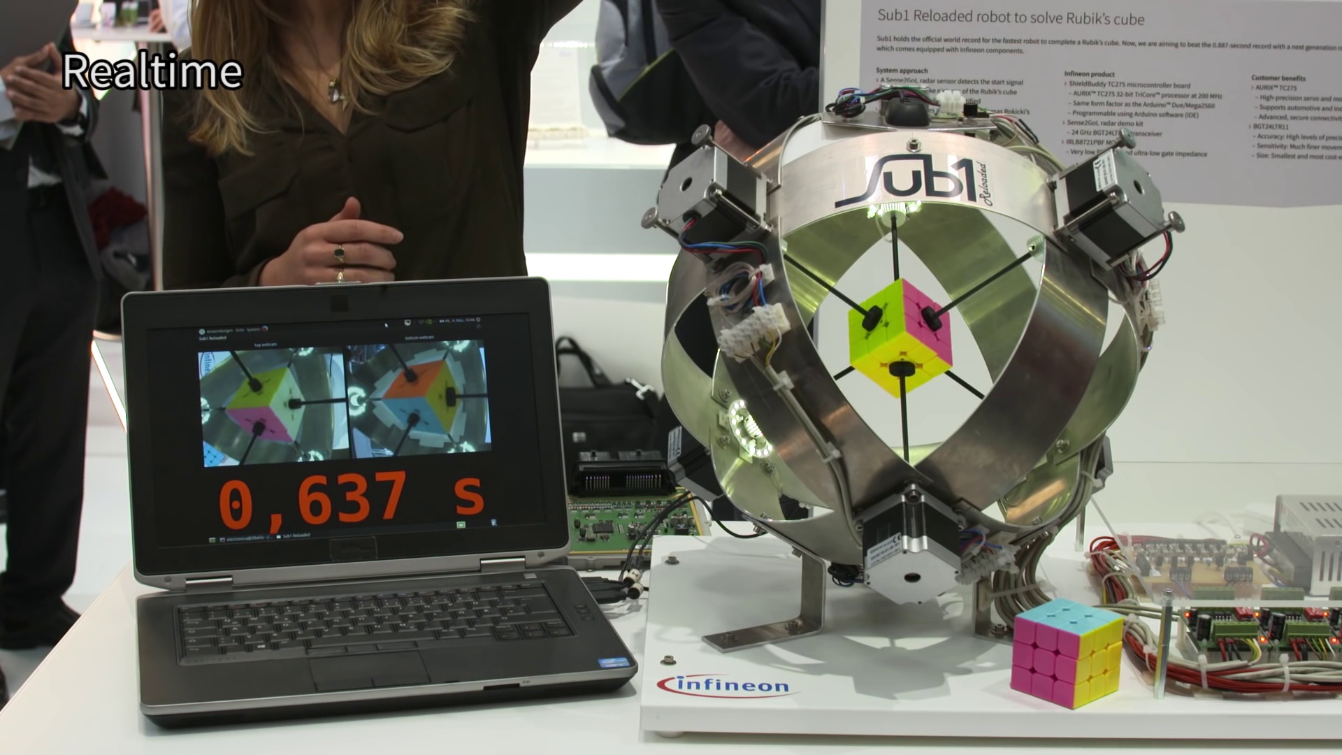 Record : ce robot finit un Rubik's Cube en moins d'une seconde
