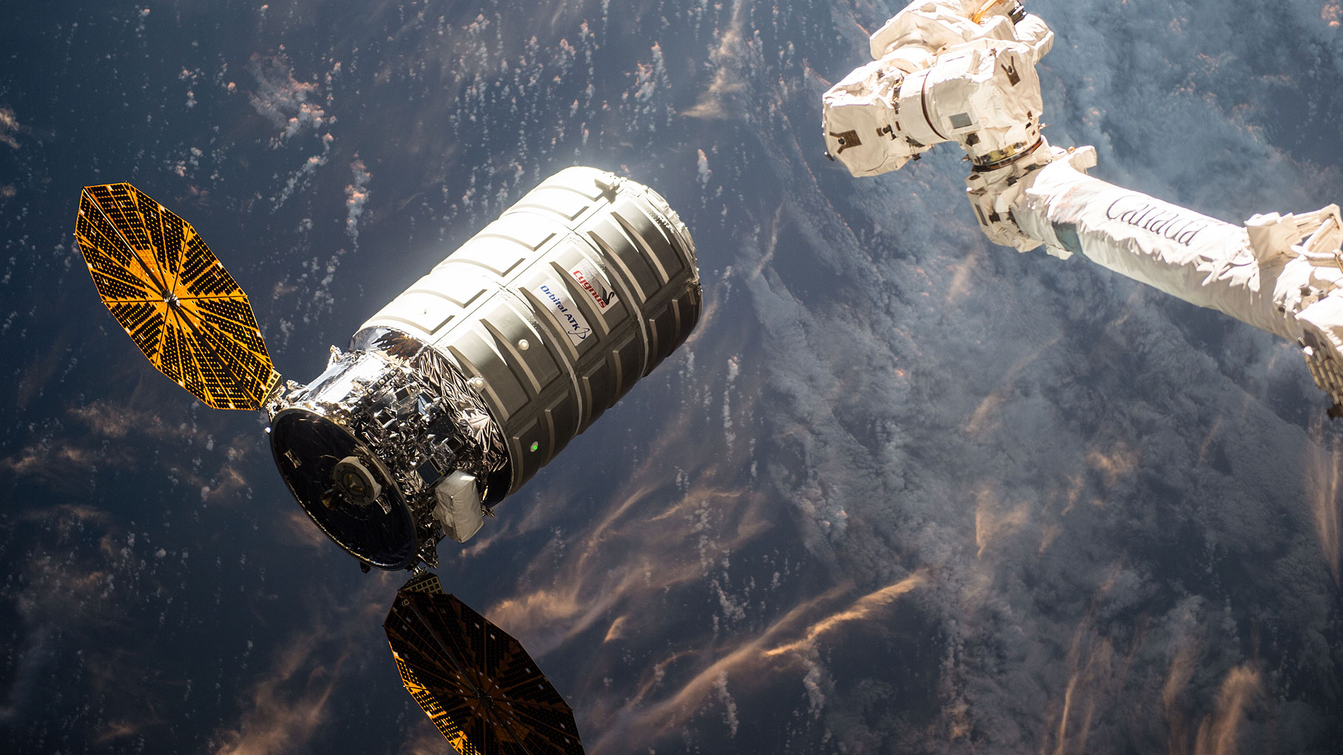 Ravitaillement de l’ISS par le lanceur Antares et la capsule Cygnus