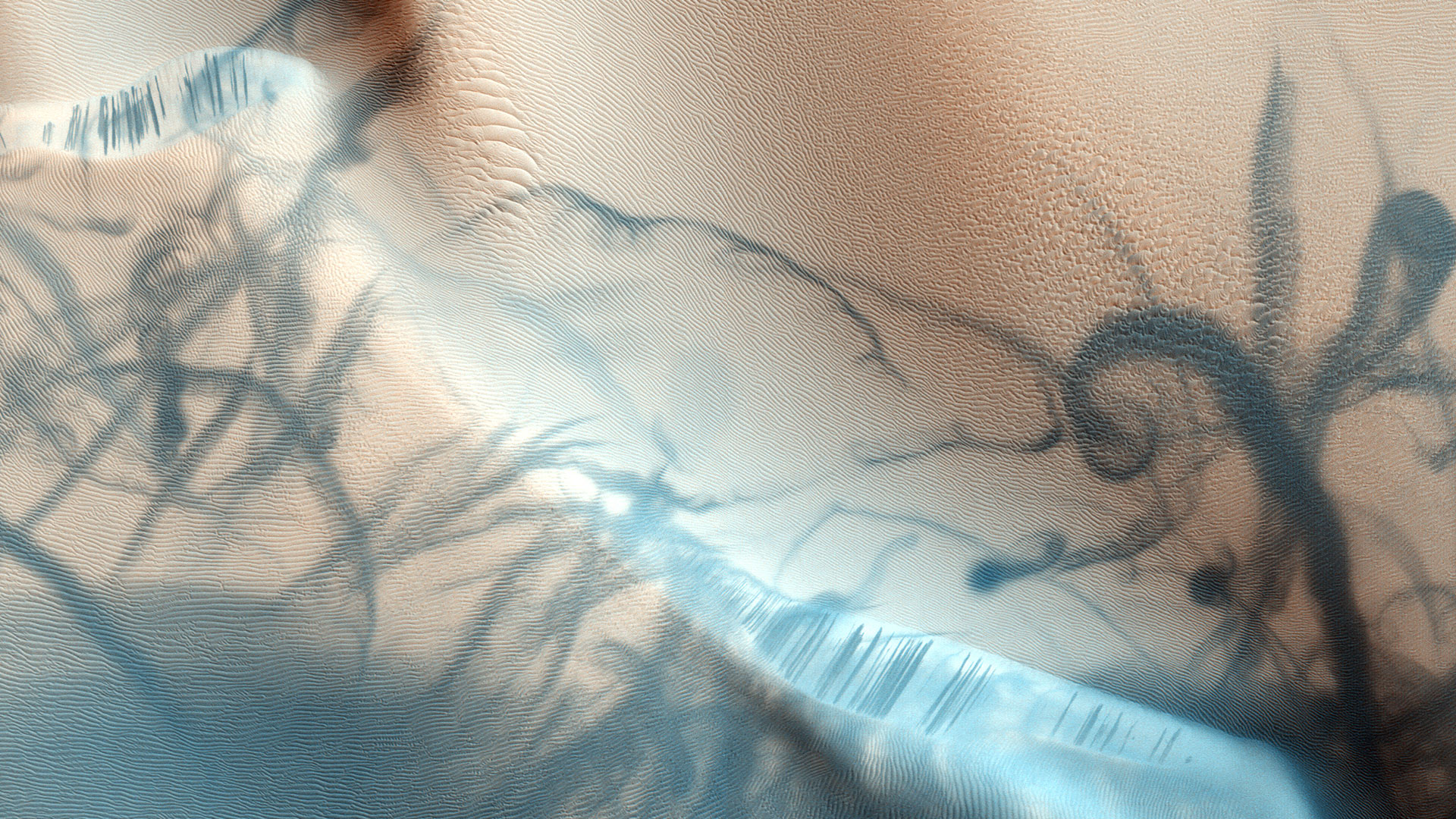 Satellite MRO : 10 ans d’images sublimes de Mars