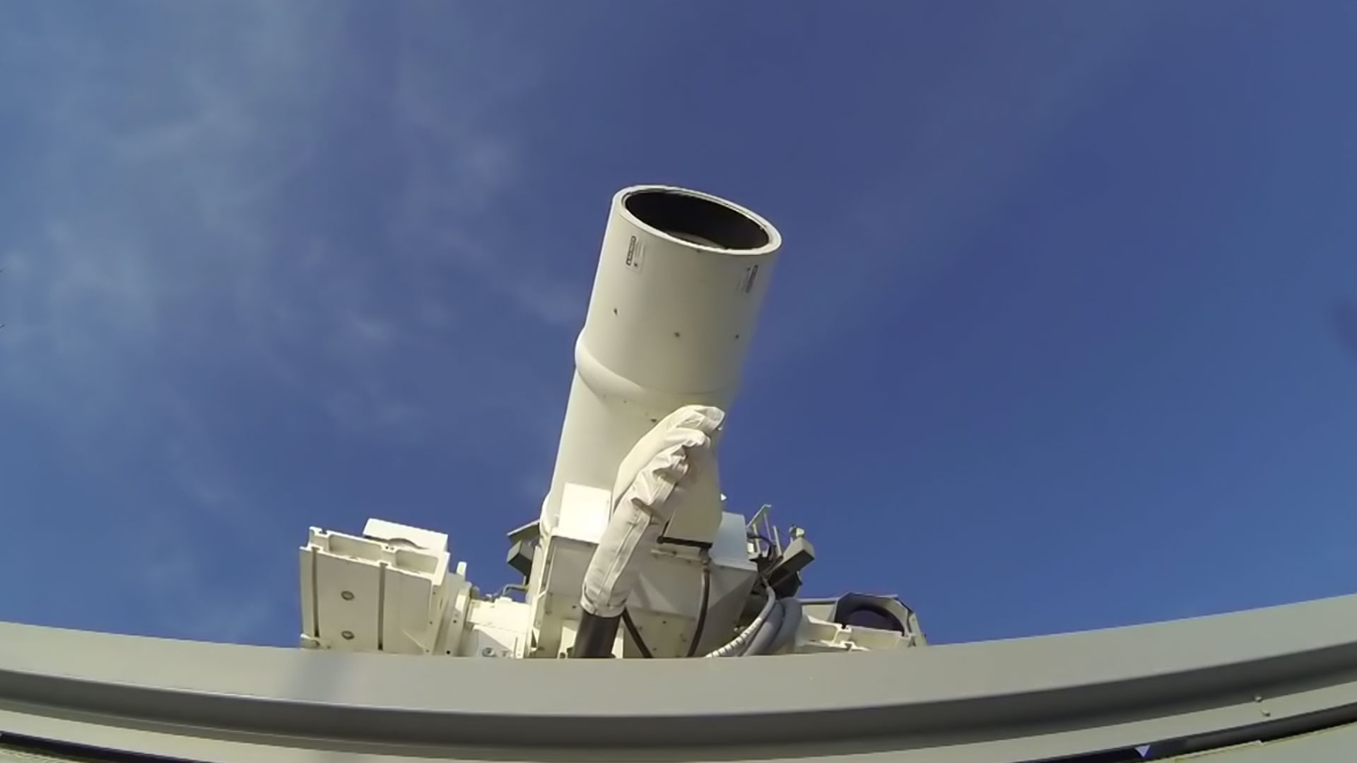 L'US Navy fait une démonstration de son canon laser