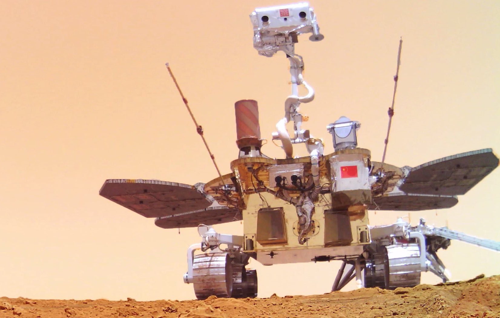 Selfie de Zhurong sur Mars. Quel est la recette d'un tel cliché ?&nbsp;© CNSA, PEC